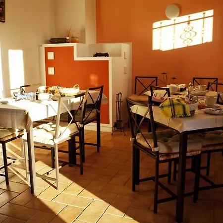 Al Sole Di Cavessago 3*