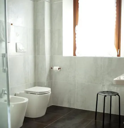 Al Sole Di Cavessago Bed and Breakfast Μπελούνο