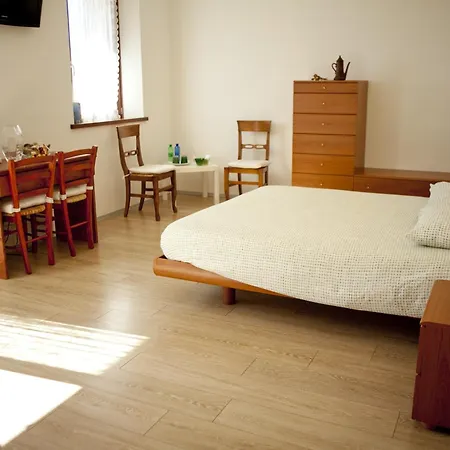 Al Sole Di Cavessago 3*