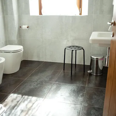 Al Sole Di Cavessago Bed & Breakfast Belluno
