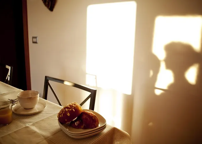 Al Sole Di Cavessago Bed & Breakfast 3*