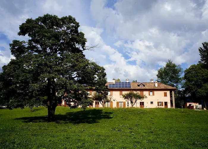 Bed & Breakfast Al Sole Di Cavessago 3*