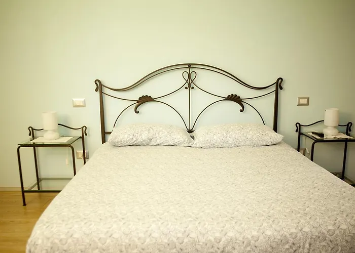 Bed & Breakfast Al Sole Di Cavessago 3*