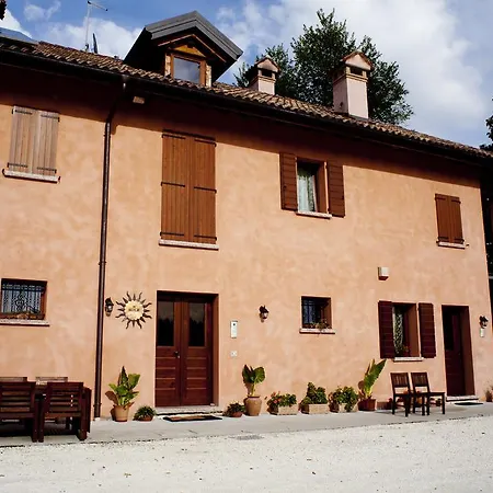 Al Sole Di Cavessago Беллуно